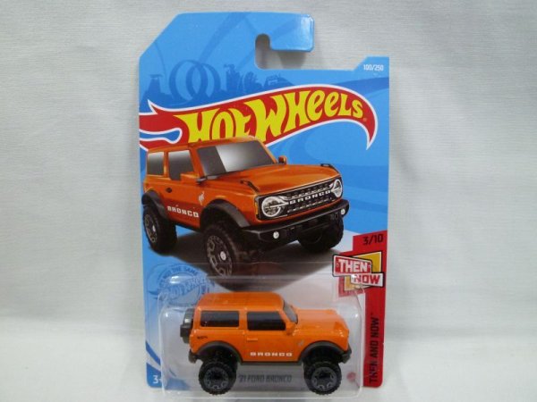 画像1: '21 FORD BRONCO (1)