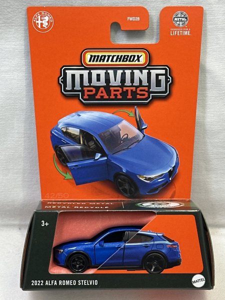 画像1: 2022 ALFA ROMEO STELVIO (1)